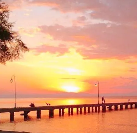 A Wonderful In Front Of The Sea! Peraía
